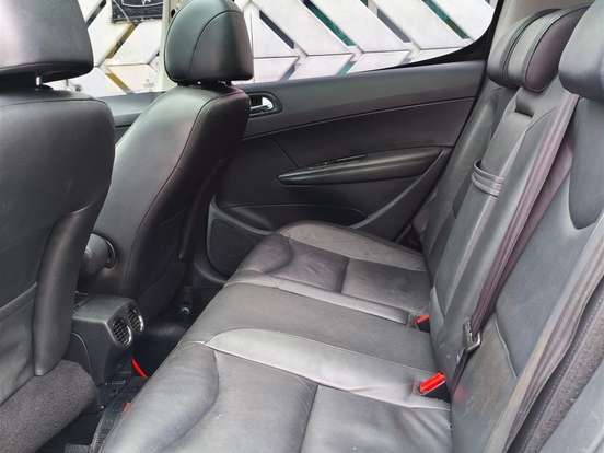 PEUGEOT-308-1.6 GRIFFE THP 16V GASOLINA 4P AUTOMÁTICO PEUGEOT-308-2015