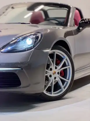PORSCHE-718-2018