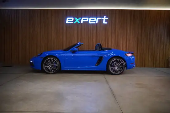 PORSCHE-718-2023