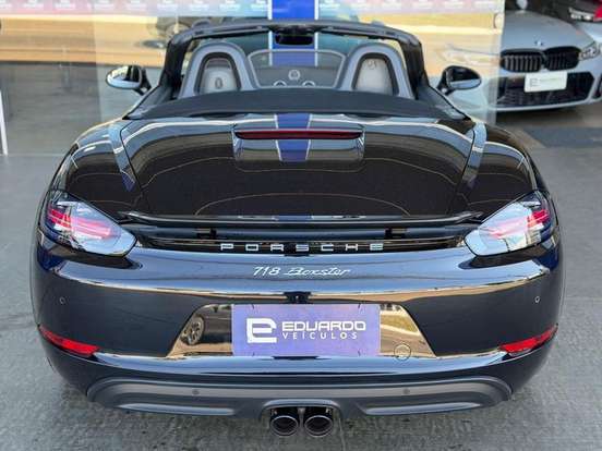 PORSCHE-718-2024