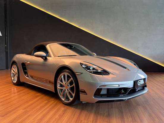 PORSCHE-718-2023