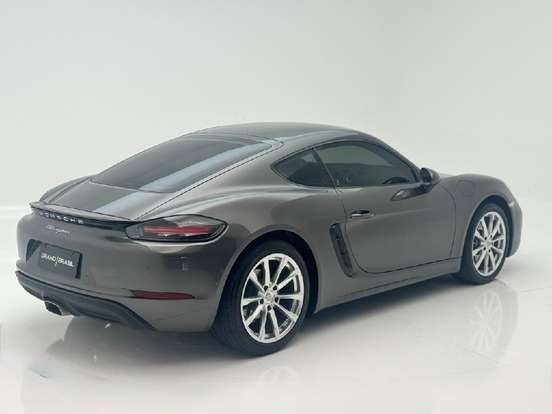 PORSCHE-718-2023
