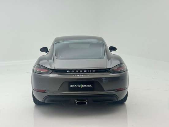 PORSCHE-718-2023