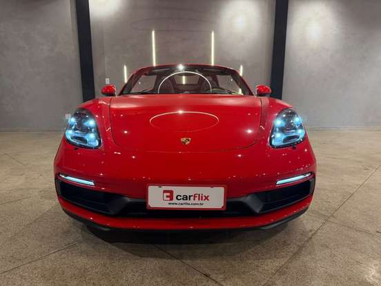 PORSCHE-718-2024