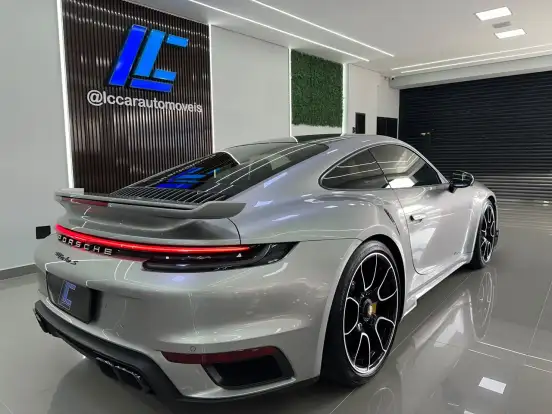 PORSCHE-911-2023