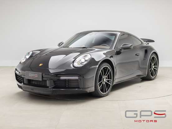 PORSCHE-911-2023