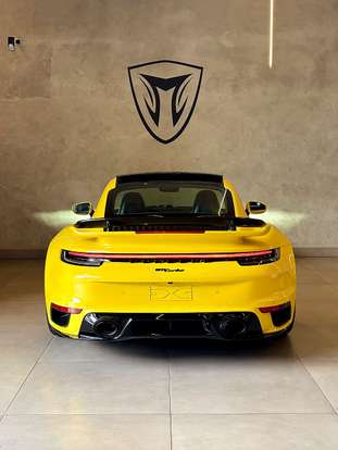 PORSCHE-911-2023