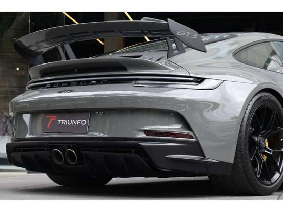 PORSCHE-911-2021