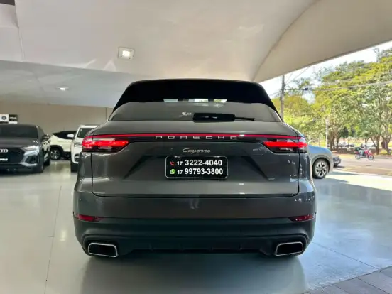 PORSCHE-CAYENNE-2019