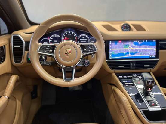 PORSCHE-CAYENNE-2019