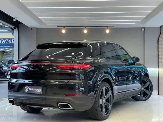 PORSCHE-CAYENNE-2019