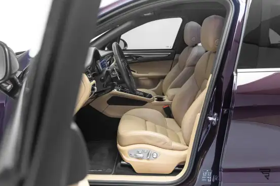 PORSCHE-MACAN-2024