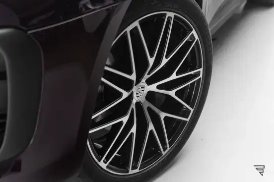 PORSCHE-MACAN-2024