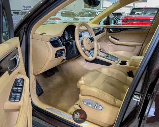 PORSCHE-MACAN-2014
