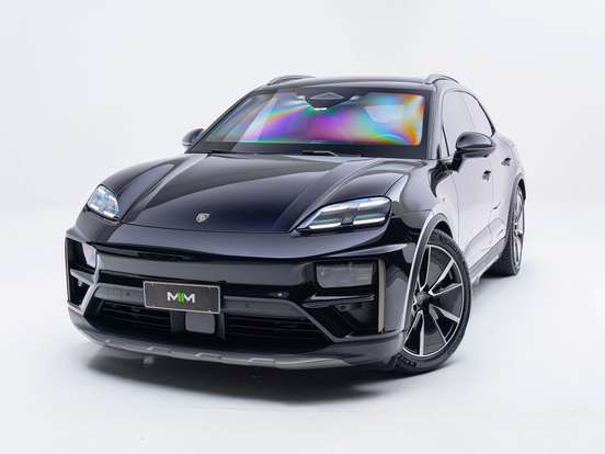 PORSCHE-MACAN-2025