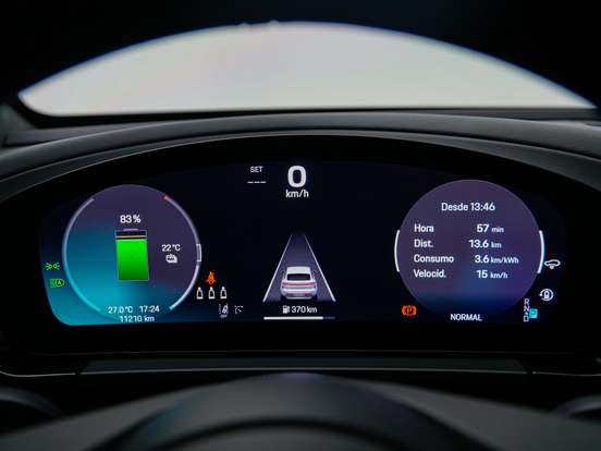 PORSCHE-MACAN-2025