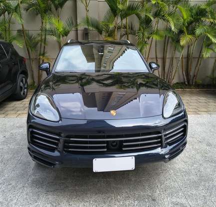 PORSCHE-CAYENNE-2022
