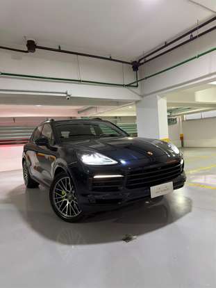PORSCHE-CAYENNE-2023