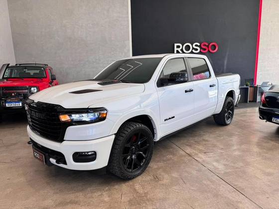 RAM 1500 3.0 HURRICANE 6 BITURBO GASOLINA LARAMIE NIGHT EDITION CD 4X4 AUTOMÁTICO