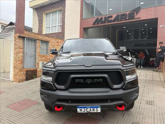 RAM-1500-5.7 V8 GASOLINA REBEL CD 4X4 AUTOMÁTICO RAM-1500-2022