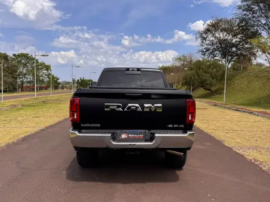 RAM-2500-6.7 I6 TURBO DIESEL LARAMIE CD 4X4 AUTOMÁTICO RAM-2500-2026
