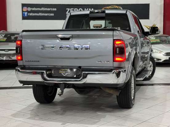 RAM-2500-6.7 I6 TURBO DIESEL LARAMIE CD 4X4 AUTOMÁTICO RAM-2500-2021