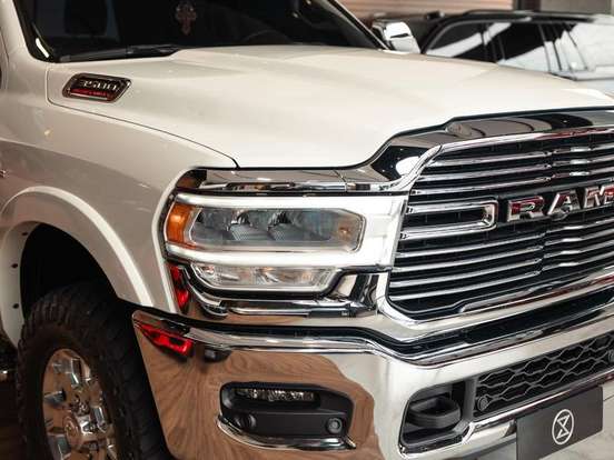 RAM-3500-6.7 I6 TURBO DIESEL LARAMIE CD 4X4 AUTOMÁTICO RAM-3500-2022