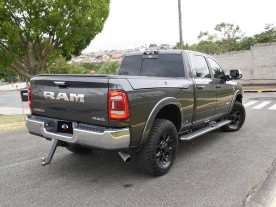 RAM-3500-6.7 I6 TURBO DIESEL LARAMIE CD 4X4 AUTOMÁTICO RAM-3500-2022