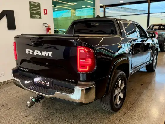 RAM-RAMPAGE-2.0 TURBO DIESEL LARAMIE 4X4 AUTOMÁTICO RAM-RAMPAGE-2023