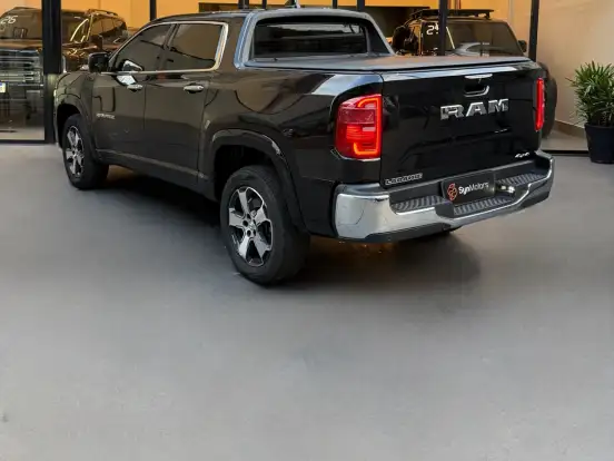 RAM-RAMPAGE-2.2 TURBO DIESEL LARAMIE 4X4 AUTOMÁTICO RAM-RAMPAGE-2025
