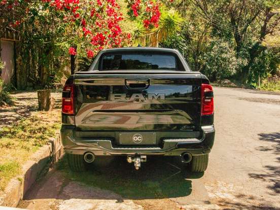 RAM-RAMPAGE-2.0 HURRICANE 4 TURBO GASOLINA R/T 4X4 AUTOMÁTICO RAM-RAMPAGE-2025
