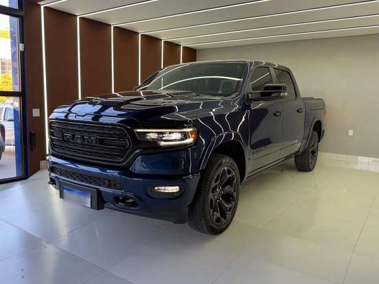 RAM-1500-5.7 V8 GASOLINA LIMITED NIGHT EDITION CD 4X4 AUTOMÁTICO RAM-1500-2024
