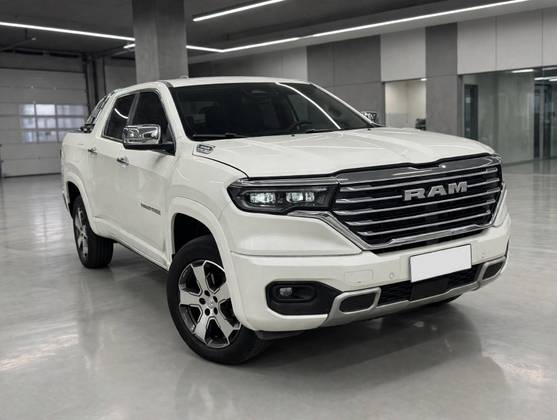 RAM RAMPAGE 2.0 TURBO DIESEL LARAMIE 4X4 AUTOMÁTICO