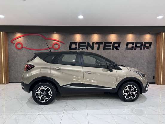 RENAULT-CAPTUR-2022