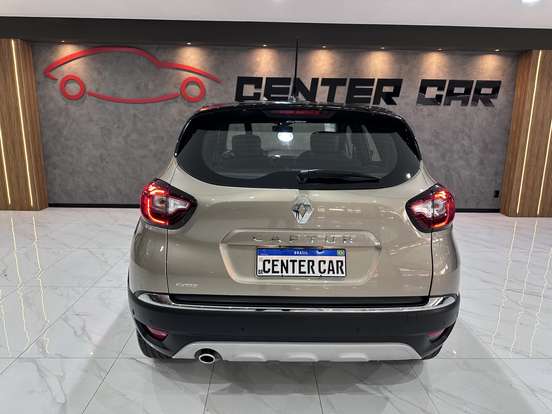 RENAULT-CAPTUR-2022
