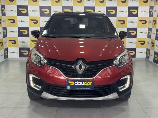 RENAULT-CAPTUR-2021