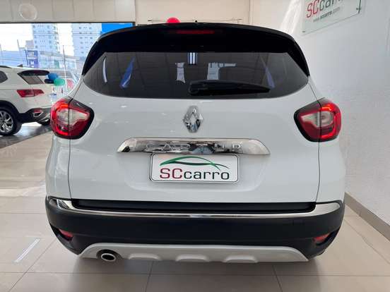 RENAULT-CAPTUR-2019