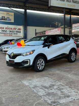 RENAULT-CAPTUR-2018