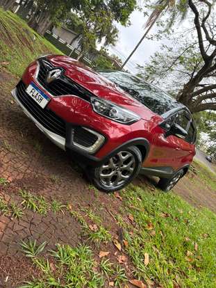 RENAULT-CAPTUR-2017