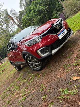 RENAULT-CAPTUR-2017