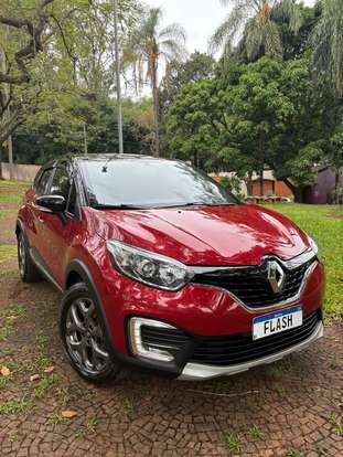 RENAULT-CAPTUR-2017