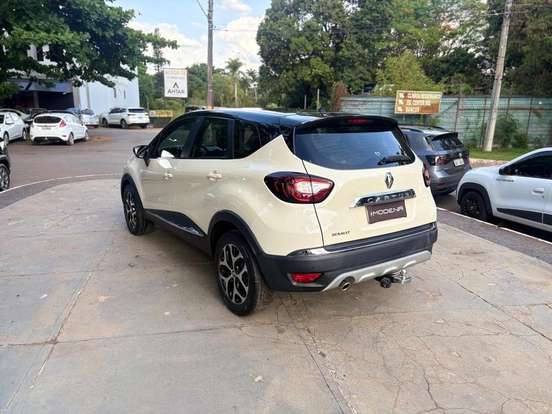 RENAULT-CAPTUR-2.0 16V HI-FLEX INTENSE AUTOMÁTICO RENAULT-CAPTUR-2017