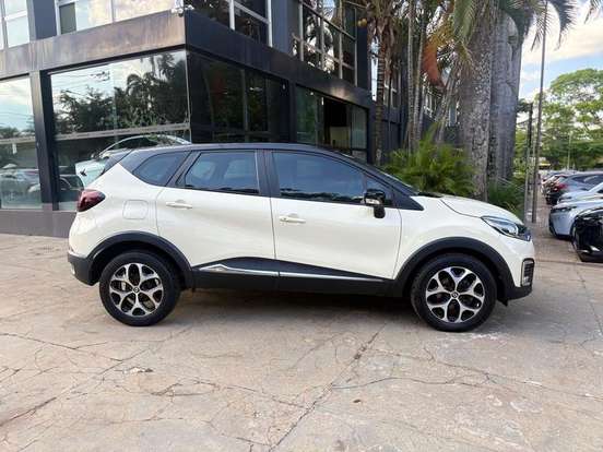 RENAULT-CAPTUR-2.0 16V HI-FLEX INTENSE AUTOMÁTICO RENAULT-CAPTUR-2017