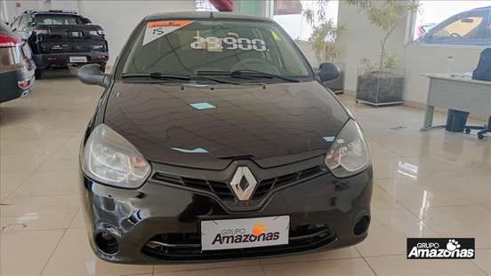 RENAULT-CLIO-2014