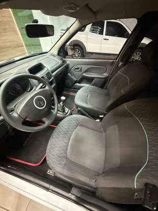 RENAULT-CLIO-1.0 EXPRESSION 16V FLEX 4P MANUAL RENAULT-CLIO-2014