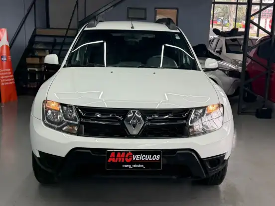 RENAULT-DUSTER-2018