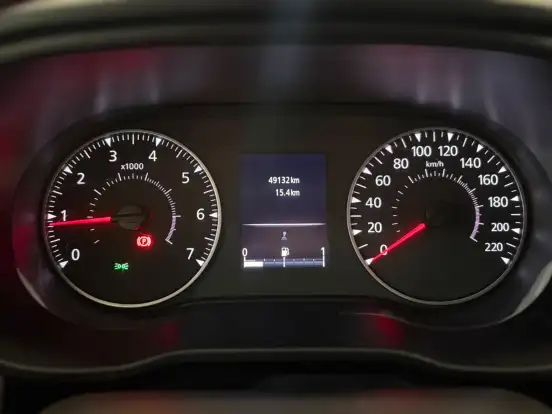 RENAULT-DUSTER-2023