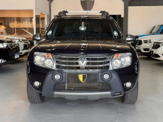 RENAULT-DUSTER-2012