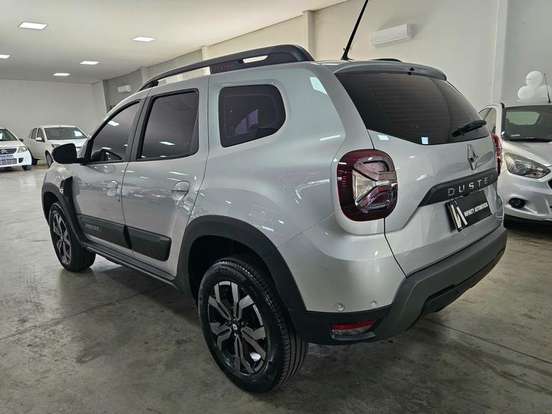 RENAULT-DUSTER-2024
