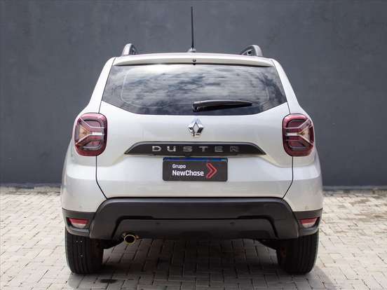 RENAULT-DUSTER-2024